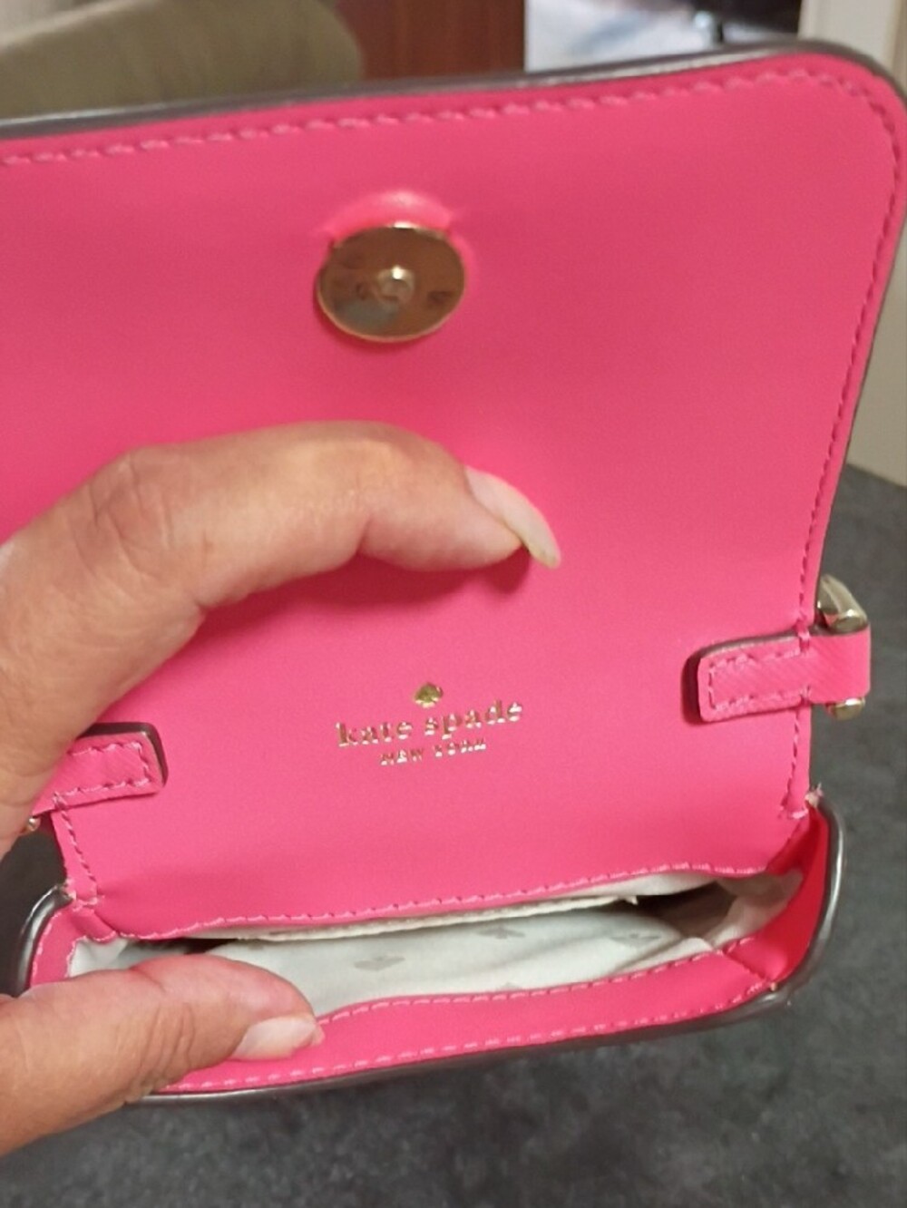 Kate Spade Staci North/South Flap Coral Crossbody Phone Bag Approx. 4.5"x7.5" - Picture 2 of 3